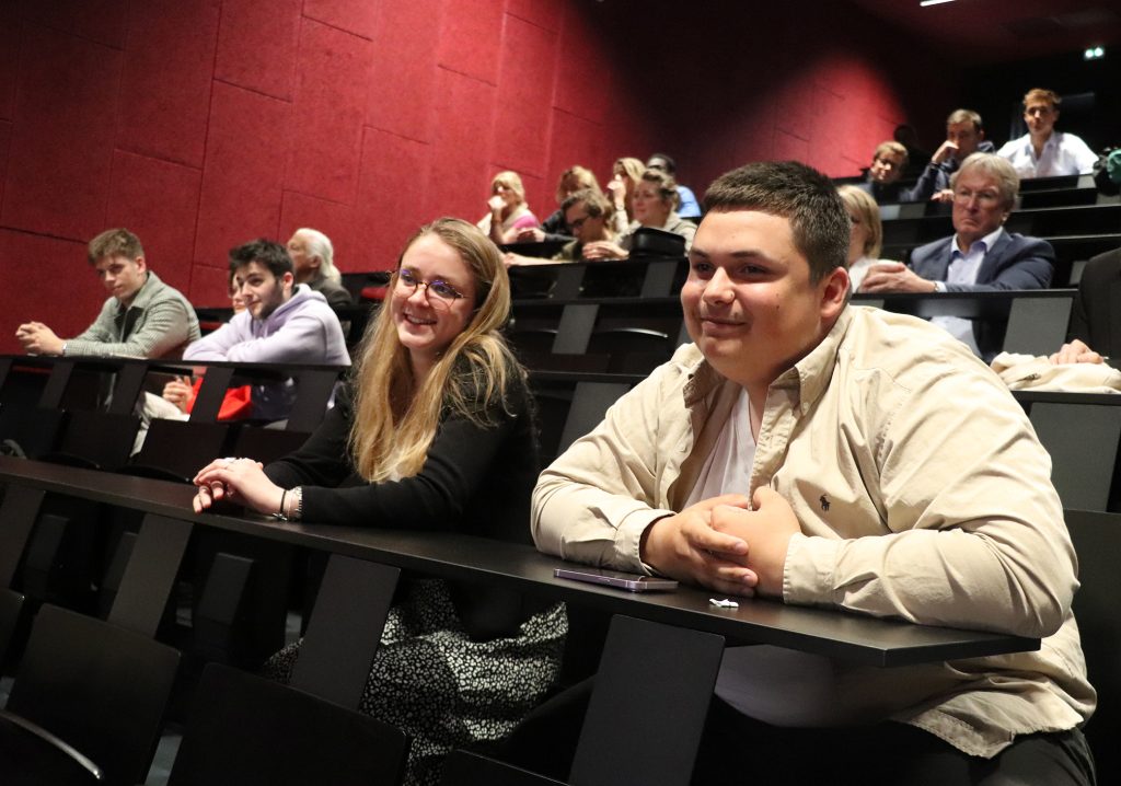 Honorine Leclere et Pierre Bouveur au concours de l'AMACOD